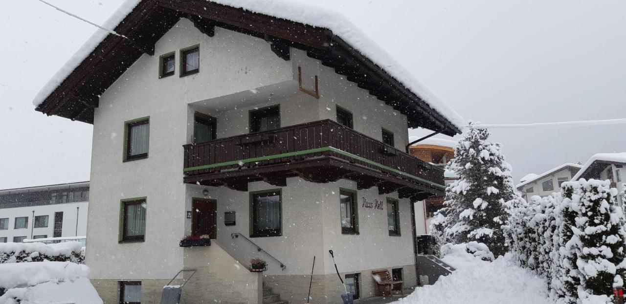Haus Hell Apartment Mayrhofen Exterior photo